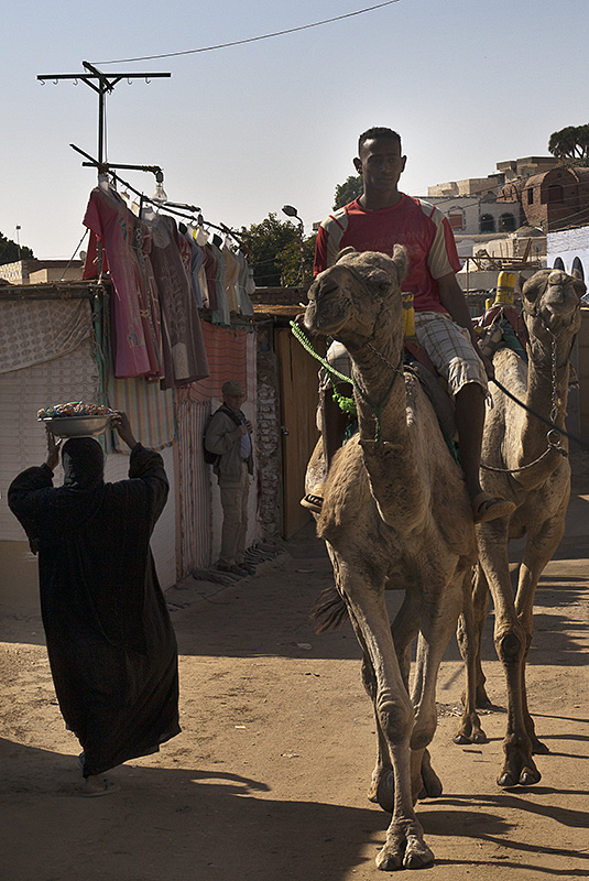 Nubian Villiage :: Street Scene
