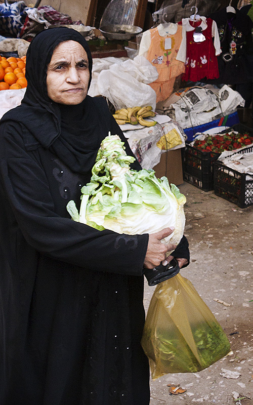 Luxor :: Lady with Large Cabbage