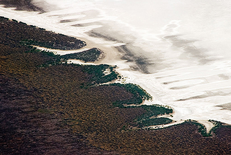 Edge-Soda Lake