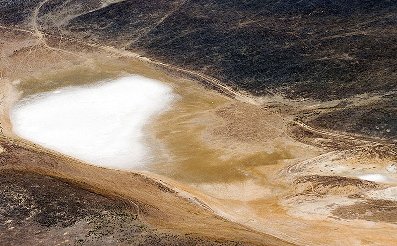 Edge-Soda Lake